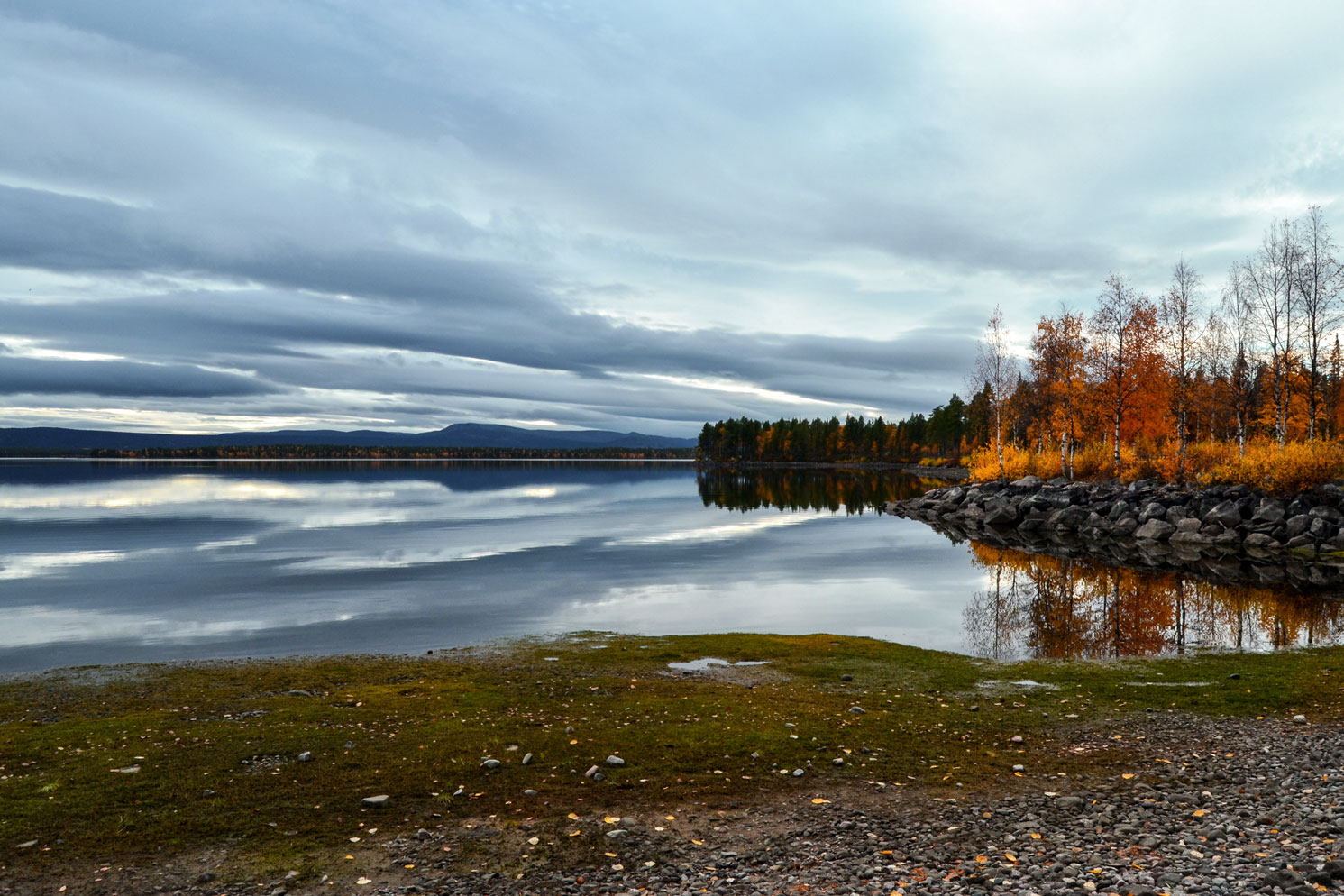 lago-ghiaccio-lapponia