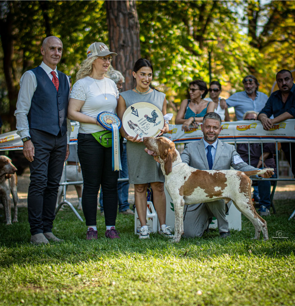 Trofeo Jonathan Bardus (al Miglior Giovane) Di Daria Van De Flor Guccio Gucci di Viola Rossini